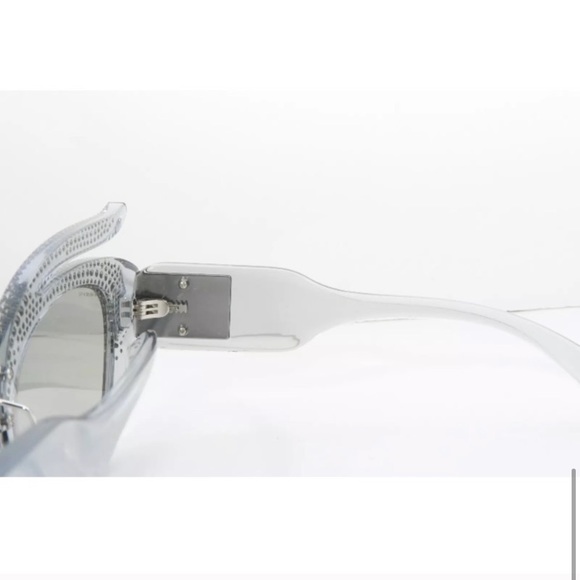 Miu Miu Sunglasses Grey Frame 04T
